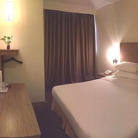 Hotel Sri Sutra - Bandar Sunway 3 Petaling Jaya Exterior foto