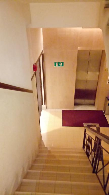 Hotel Sri Sutra - Bandar Sunway 3 Petaling Jaya Exterior foto