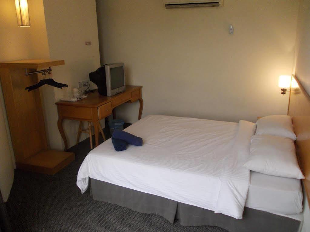 Hotel Sri Sutra - Bandar Sunway 3 Petaling Jaya Exterior foto